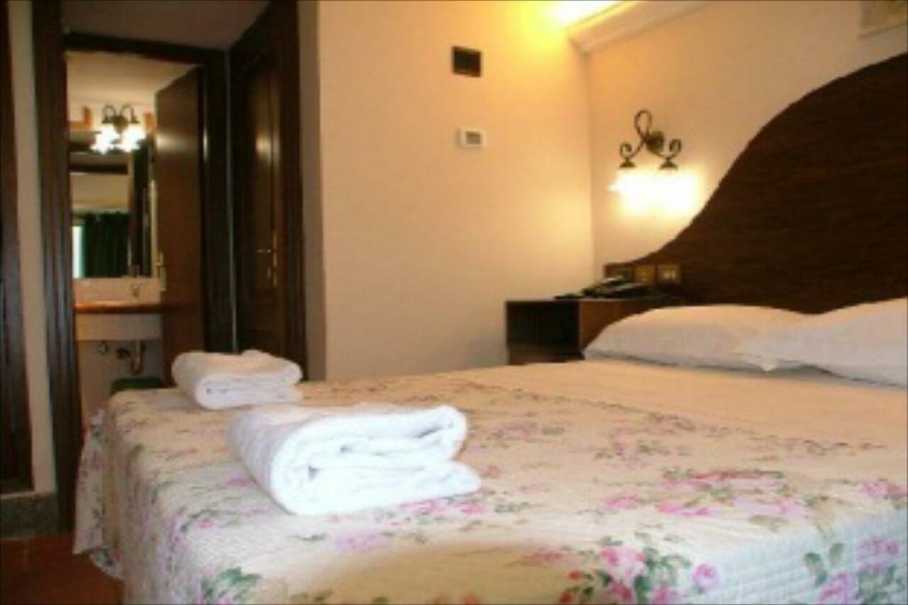 Hotel Okapi Řím Exteriér fotografie